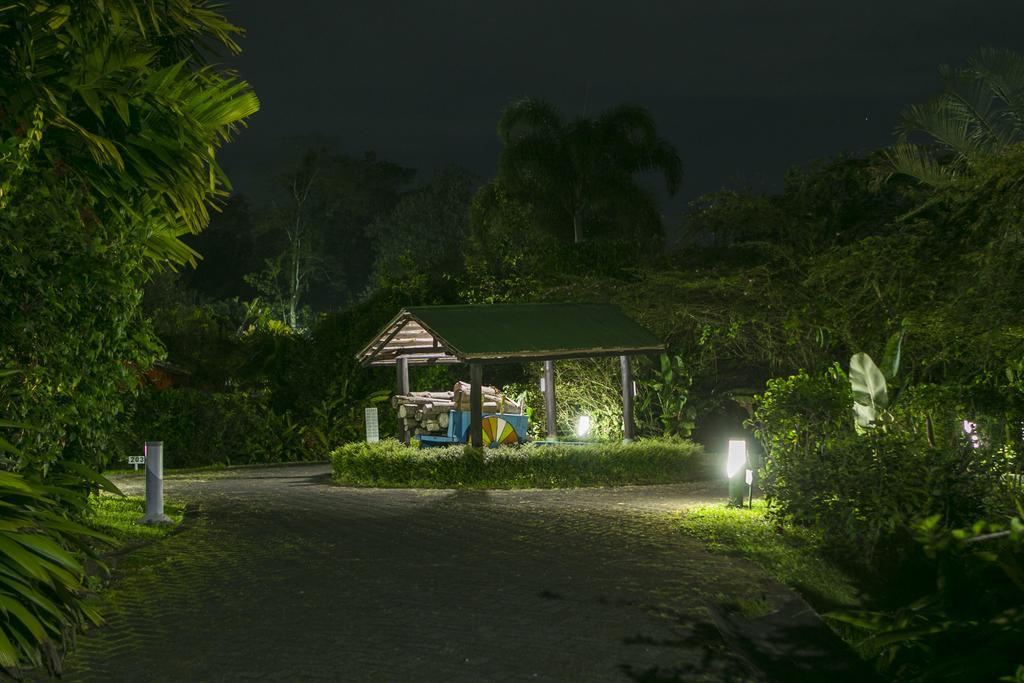 Hotel Mountain Paradise La Fortuna Exterior foto